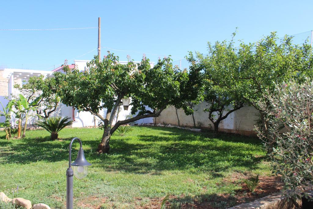 B&B L'Isola Che Non C'E Torre San Giovanni Ugento Kültér fotó